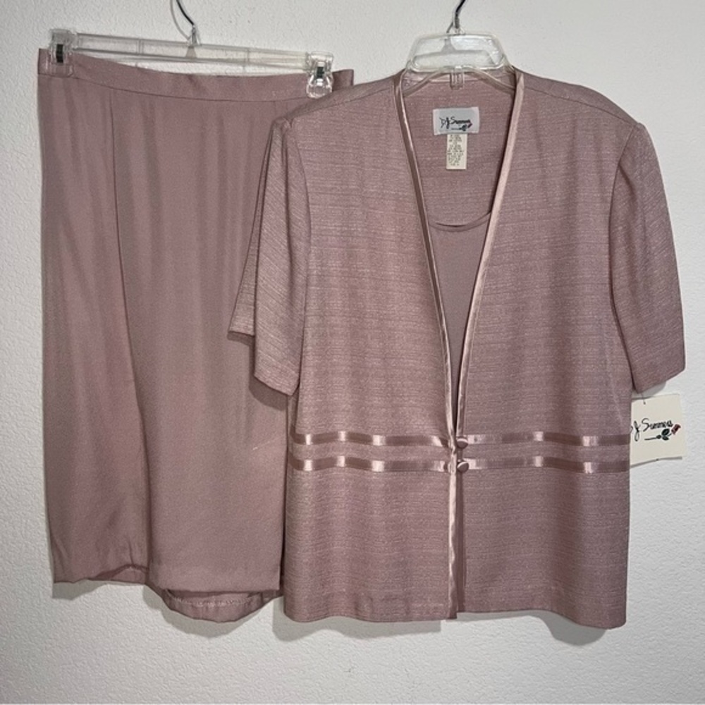 Vintage D.J. Summers Blush Pink 2 Piece Suit Jacket & Skirt Set New 14